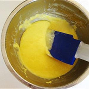 Cách làm bánh bông lan cam tươi