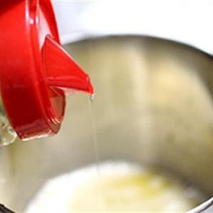 Cách làm bánh bông lan chanh phủ chocolate