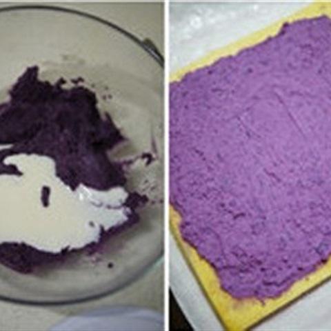 Cách làm bánh bông lan cuộn khoai