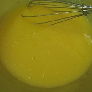 Cách làm bánh bông lan hình quả trứng