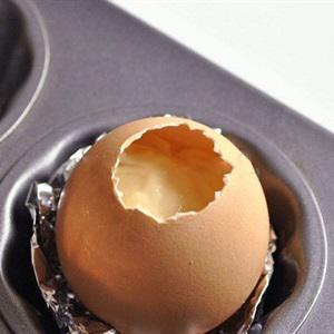 Cách làm bánh bông lan hình quả trứng