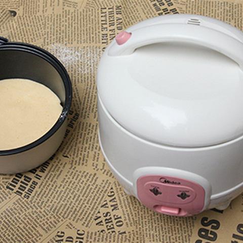 Cách làm bánh bông lan làm bằng nồi cơm điện