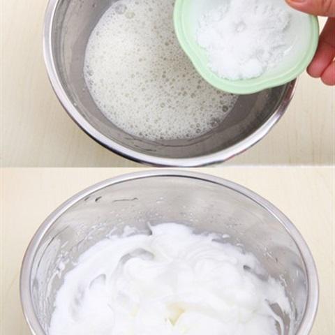 Cách làm bánh bông lan nhân táo