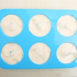 Cách làm bánh bông lan nhân táo