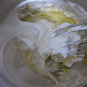 Cách làm bánh bông lan phô mai