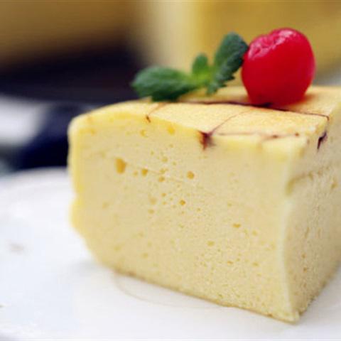 Cách làm bánh bông lan phô mai bằng nồi cơm điện