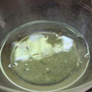 Cách làm bánh bông lan phô mai cho sinh nhật