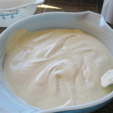 Cách làm bánh bông lan phô mai cho sinh nhật