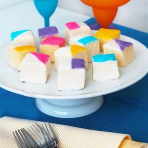 Cách làm bánh bông lan sắc màu