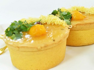 Bánh bông lan trứng muối