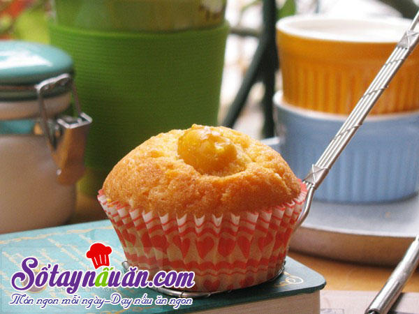 Bánh bông lan trứng muối mặn ngọt mà lại ngon