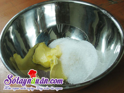 Bánh bông lan trứng muối mặn ngọt mà lại ngon