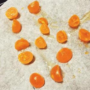 Cách làm bánh bông lan trứng muối phô mai