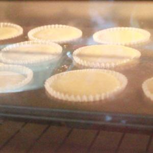 Cách làm bánh bông lan trứng muối phô mai