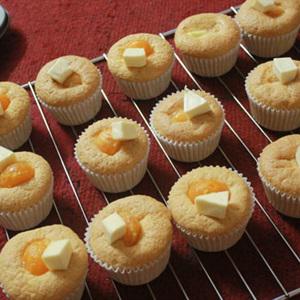 Cách làm bánh bông lan trứng muối phô mai