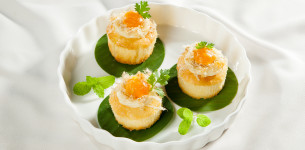 Bánh bông lan trứng muối