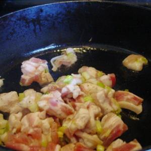 Cách làm bánh bột lọc lá chuối