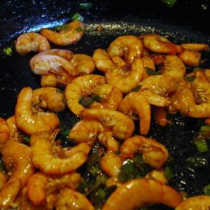 Cách làm bánh bột lọc lá chuối