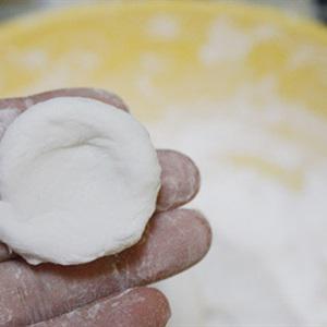 Cách làm bánh bột lọc nhân đậu xanh