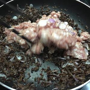 Cách làm bánh bột lọc nhân tôm thịt