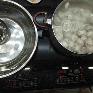 Cách làm bánh bột lọc nhân tôm thịt