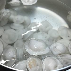 Cách làm bánh bột lọc nhân tôm thịt