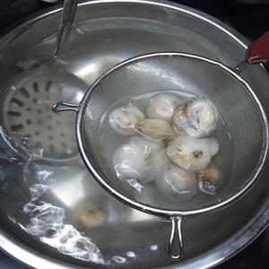 Cách làm bánh bột lọc nhân tôm thịt