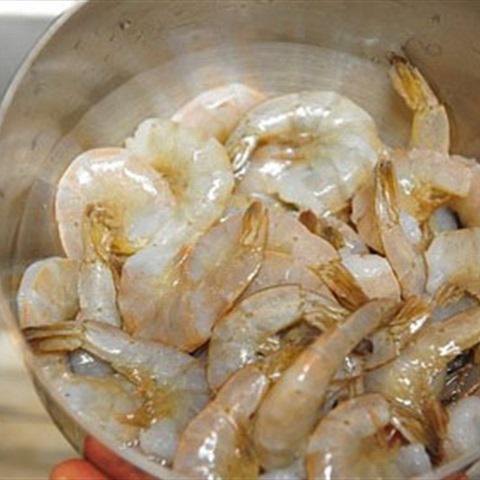 Cách làm bánh bột lọc nhân tôm