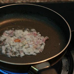 Cách làm bánh bột lọc nhân tôm