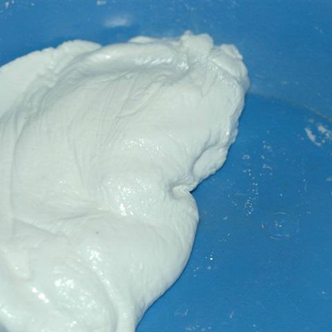 Cách làm bánh bột lọc tôm thịt nấm mèo