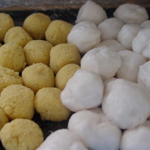 Cách làm bánh bột lọc trần nhân đậu xanh