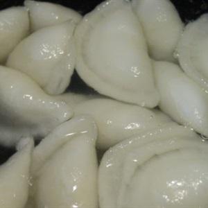 Cách làm bánh bột lọc trần nhân đậu xanh