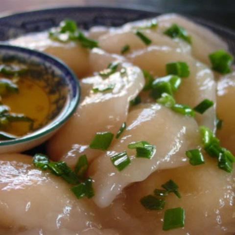 Cách làm bánh bột lọc trần nhân đậu xanh