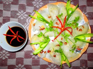 Bánh bột lọc trần nhân đậu xanh