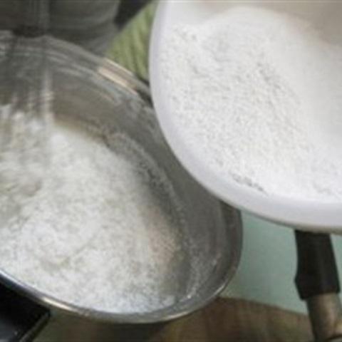 Cách làm bánh bột lọc trong chén