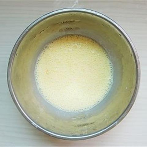 Cách làm bánh bột mì sốt cam