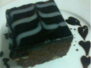 Bánh brownie sô-cô-la