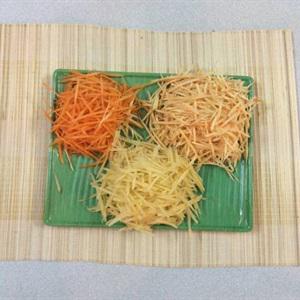 Cách làm bánh cà rốt khoai lang