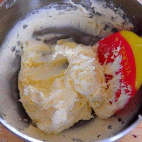 Cách làm bánh cacao nhân bơ