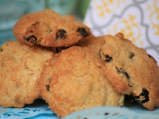 Bánh cake nướng giòn