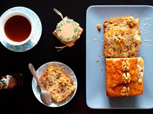 Bánh cake quả phỉ, hạt óc chó