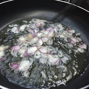 Cách làm bánh canh bột gạo nước cốt dừa