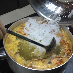 Cách làm bánh canh cua