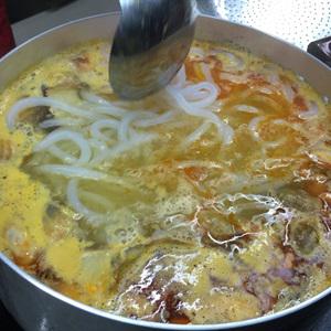 Cách làm bánh canh cua