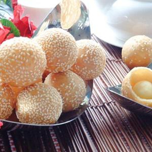 Cách làm bánh chiên lúc lắc