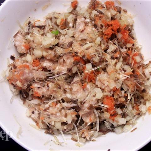 Cách làm bánh chiên nhân thịt mặn