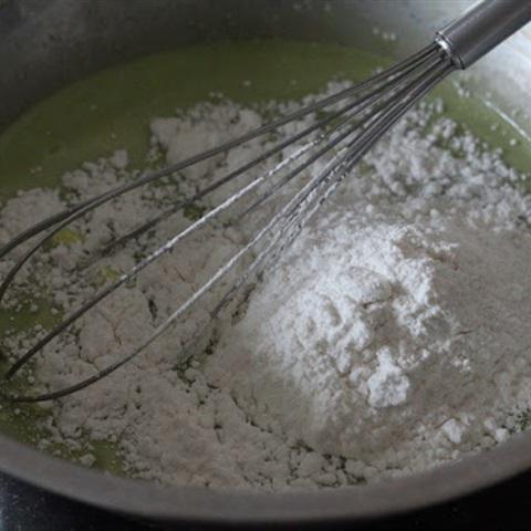 Cách làm bánh chiffon lá dứa