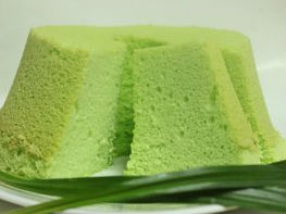 Bánh Chiffon lá dứa