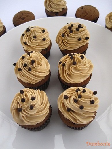 Bánh chocolate chip cupcake