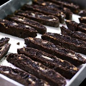 Cách làm bánh chocolate cho giáng sinh